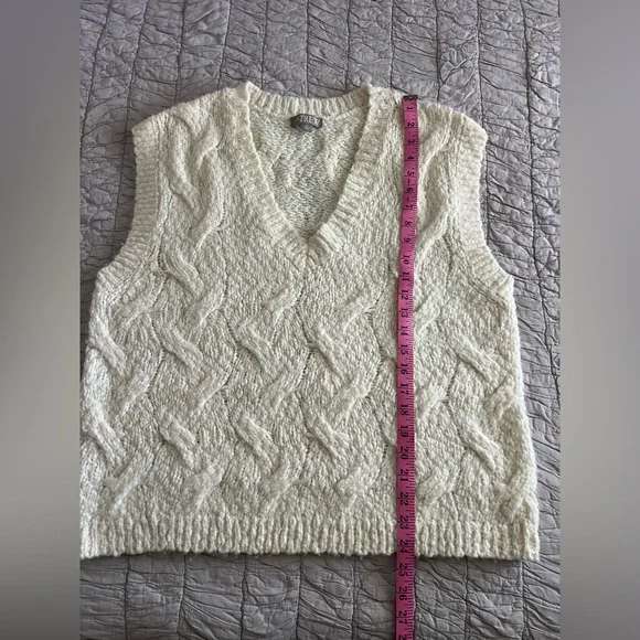 J. Crew Ivory Cable Knit Vest - Picture 5 of 8